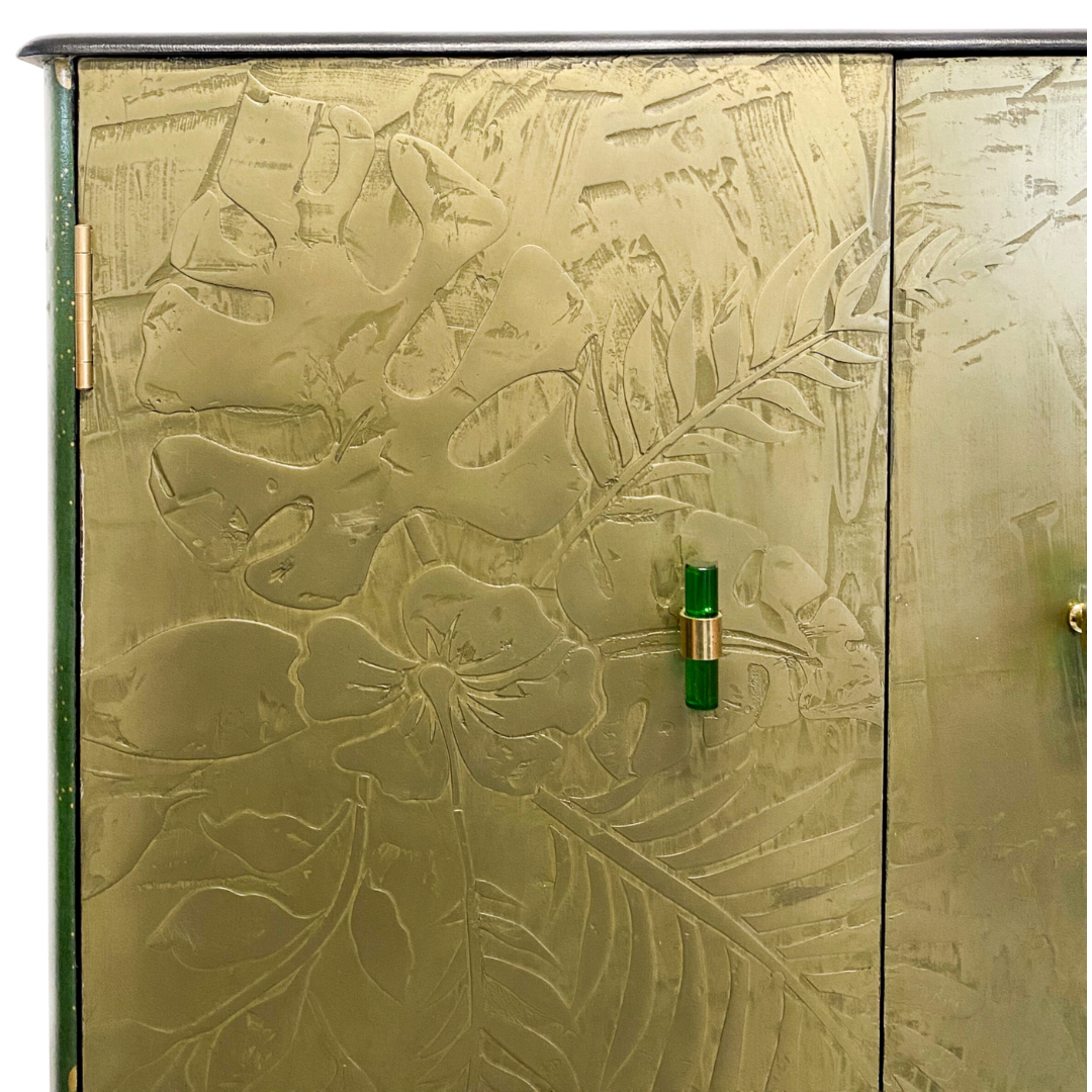 Tiger -Tiger drinks cabinet